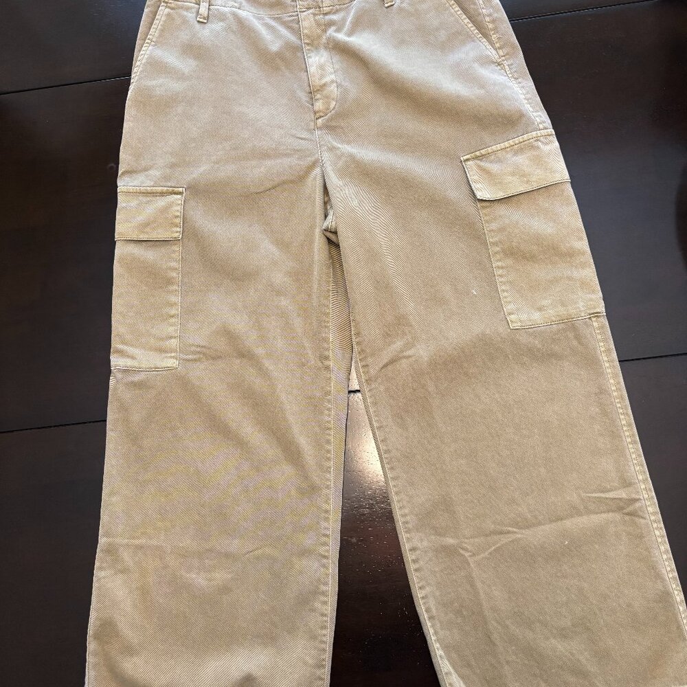 GAP GREEN/KHAHKI